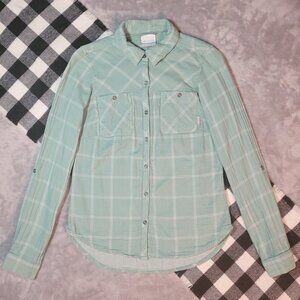 ❄️ XS | Columbia | Plaid Long Sleeved Button Down Shirt